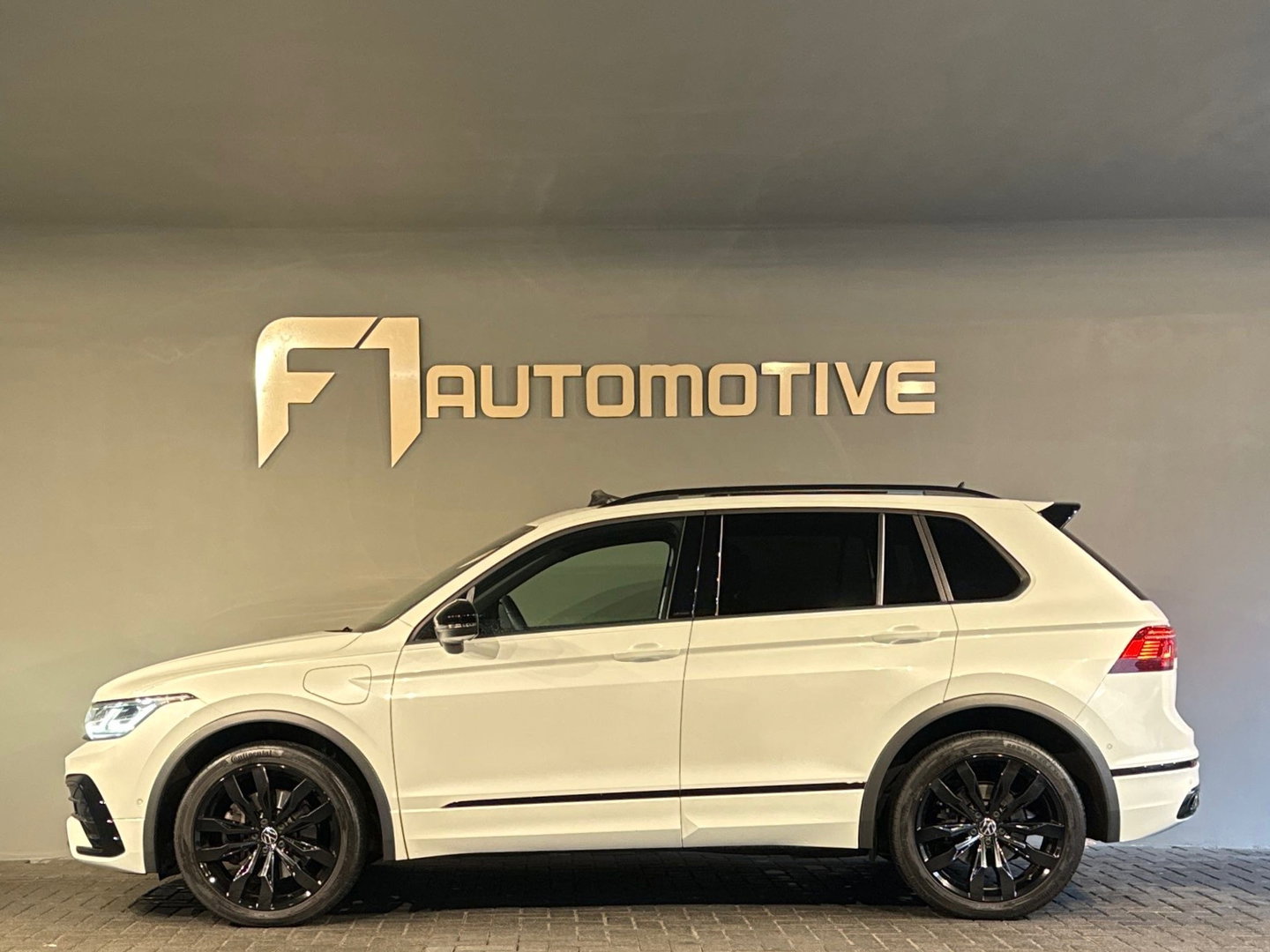 Volkswagen Tiguan 1.4 TSI eHybrid R-Line Pano|BTW|Memory|Trekhaak