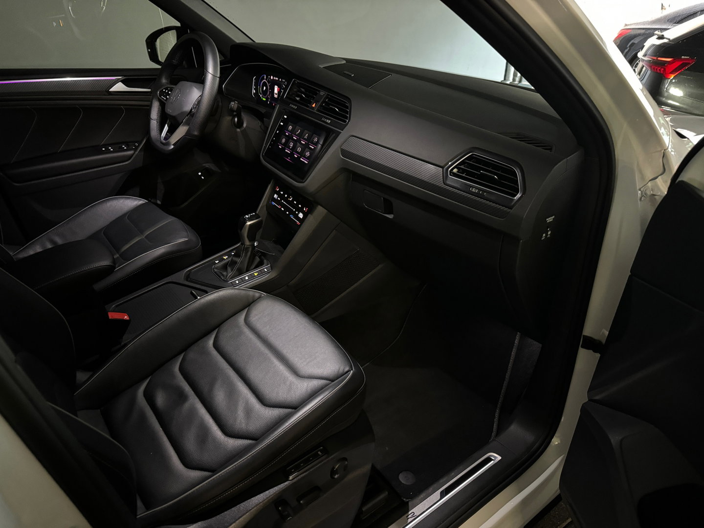 Volkswagen Tiguan 1.4 TSI eHybrid R-Line Pano|BTW|Memory|Trekhaak