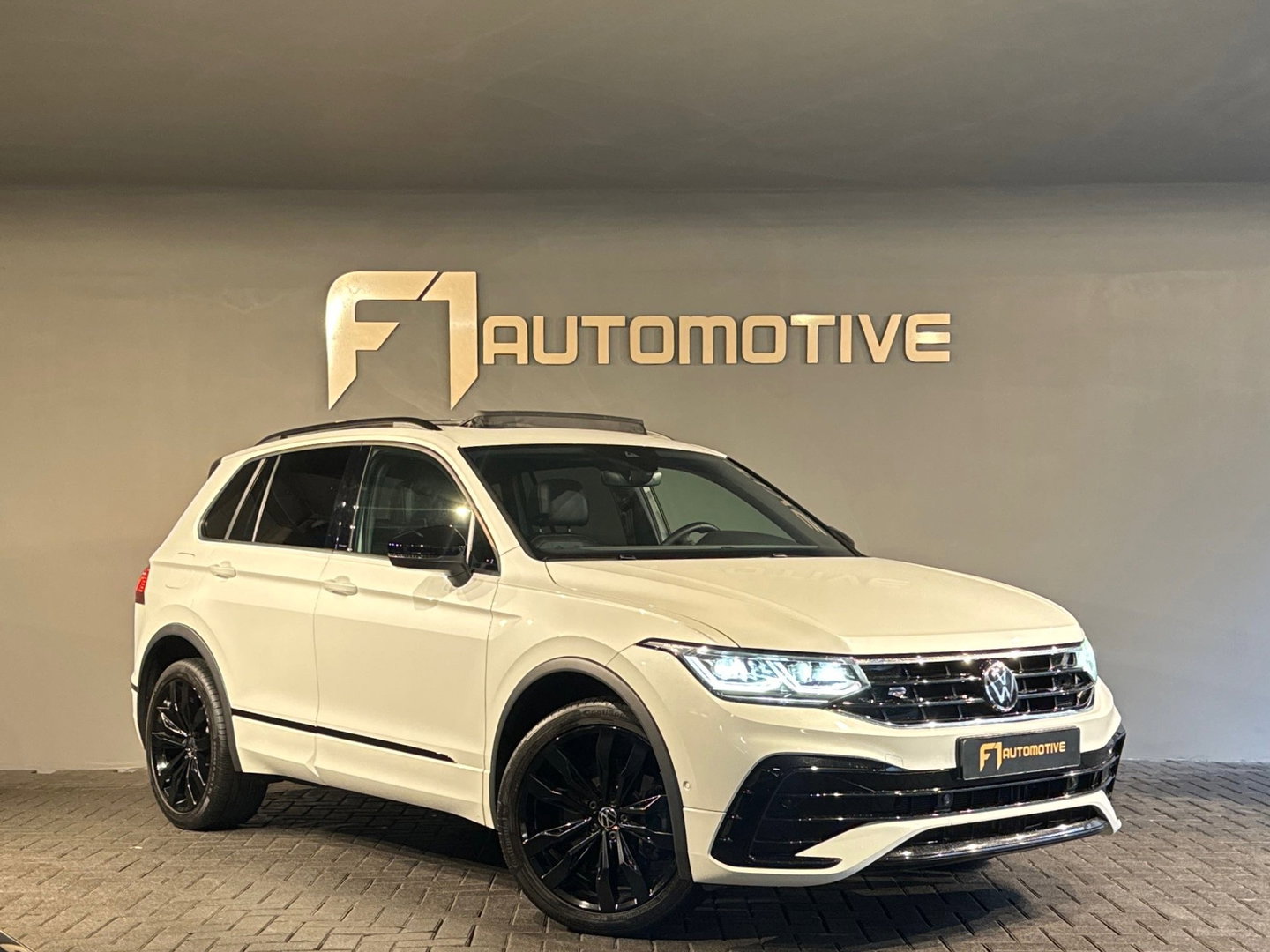 Volkswagen Tiguan 1.4 TSI eHybrid R-Line Pano|BTW|Memory|Trekhaak