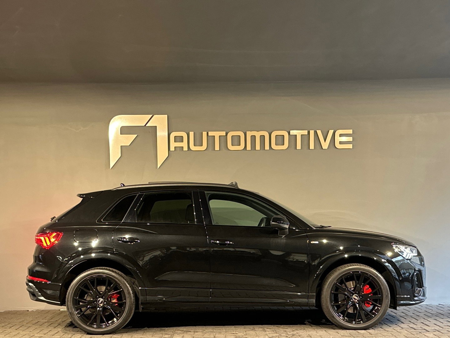 Audi Q3 45 TFSI e 2X S-Line Pano|Sfeer|B&O|Keyles|360|Trekhaak