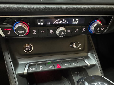 Audi Q3 45 TFSI e 2X S-Line Pano|Sfeer|B&O|Keyles|360|Trekhaak