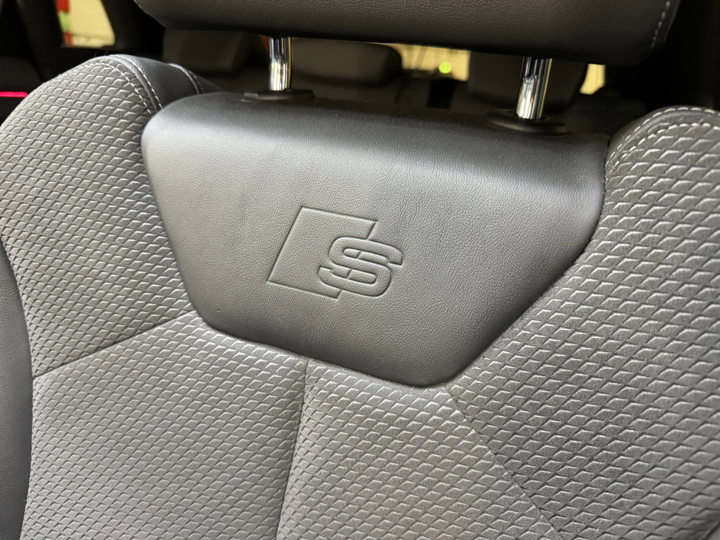 Audi Q3 45 TFSI e 2X S-Line Pano|Sfeer|B&O|Keyles|360|Trekhaak