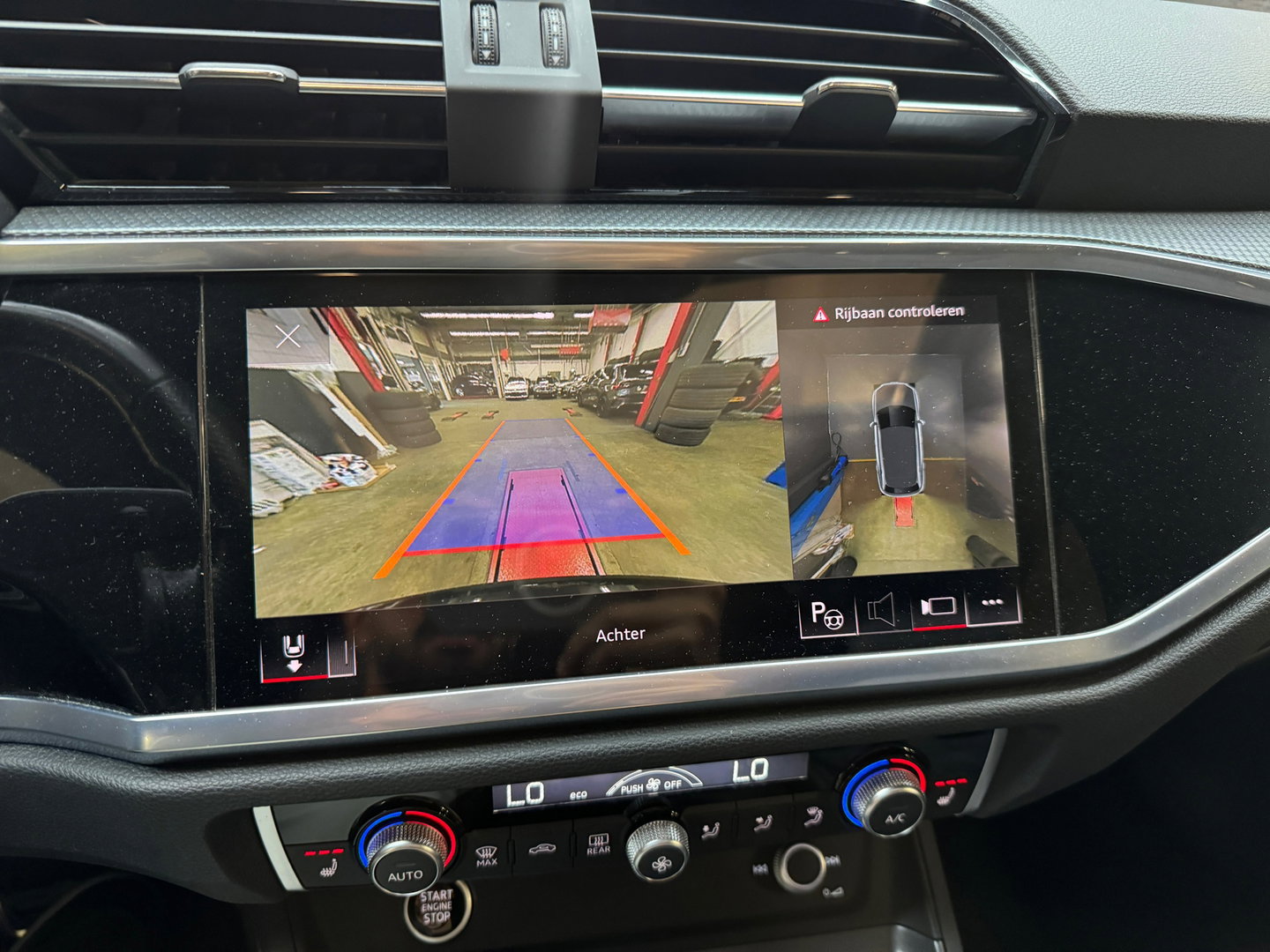 Audi Q3 45 TFSI e 2X S-Line Pano|Sfeer|B&O|Keyles|360|Trekhaak