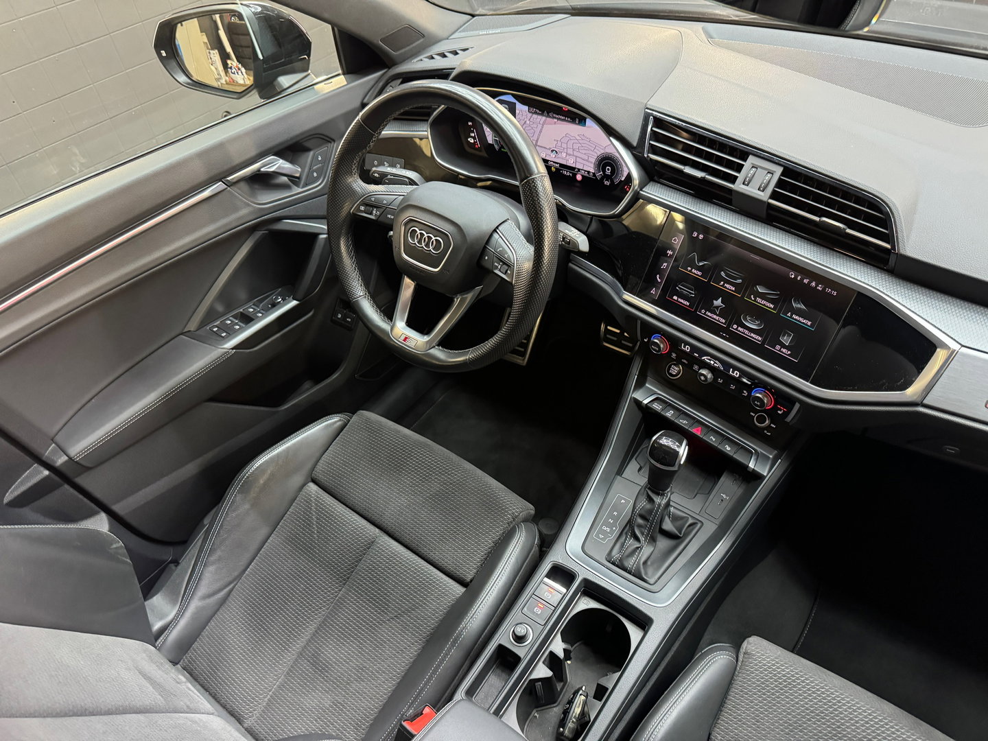 Audi Q3 45 TFSI e 2X S-Line Pano|Sfeer|B&O|Keyles|360|Trekhaak