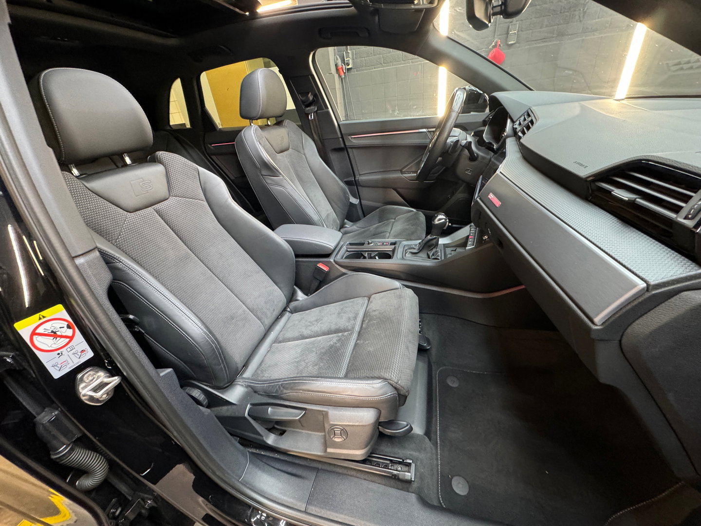 Audi Q3 45 TFSI e 2X S-Line Pano|Sfeer|B&O|Keyles|360|Trekhaak