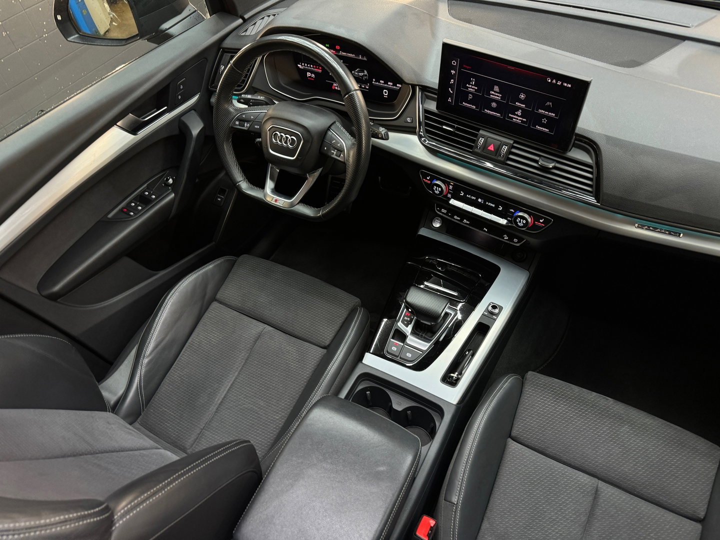 Audi Q5 40 TFSI Quattro 3x S Line Pano|Sfeer|Keyless|Camera