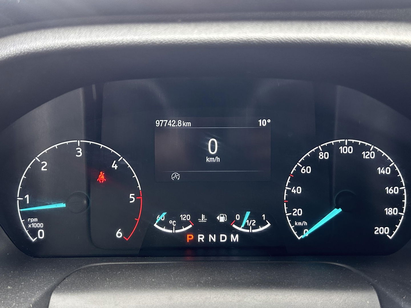 Ford Transit Custom Sport 2.0 185PK L2H1 320 | LED | STOELVERWARMING | CARPLAY | AUTOMAAT