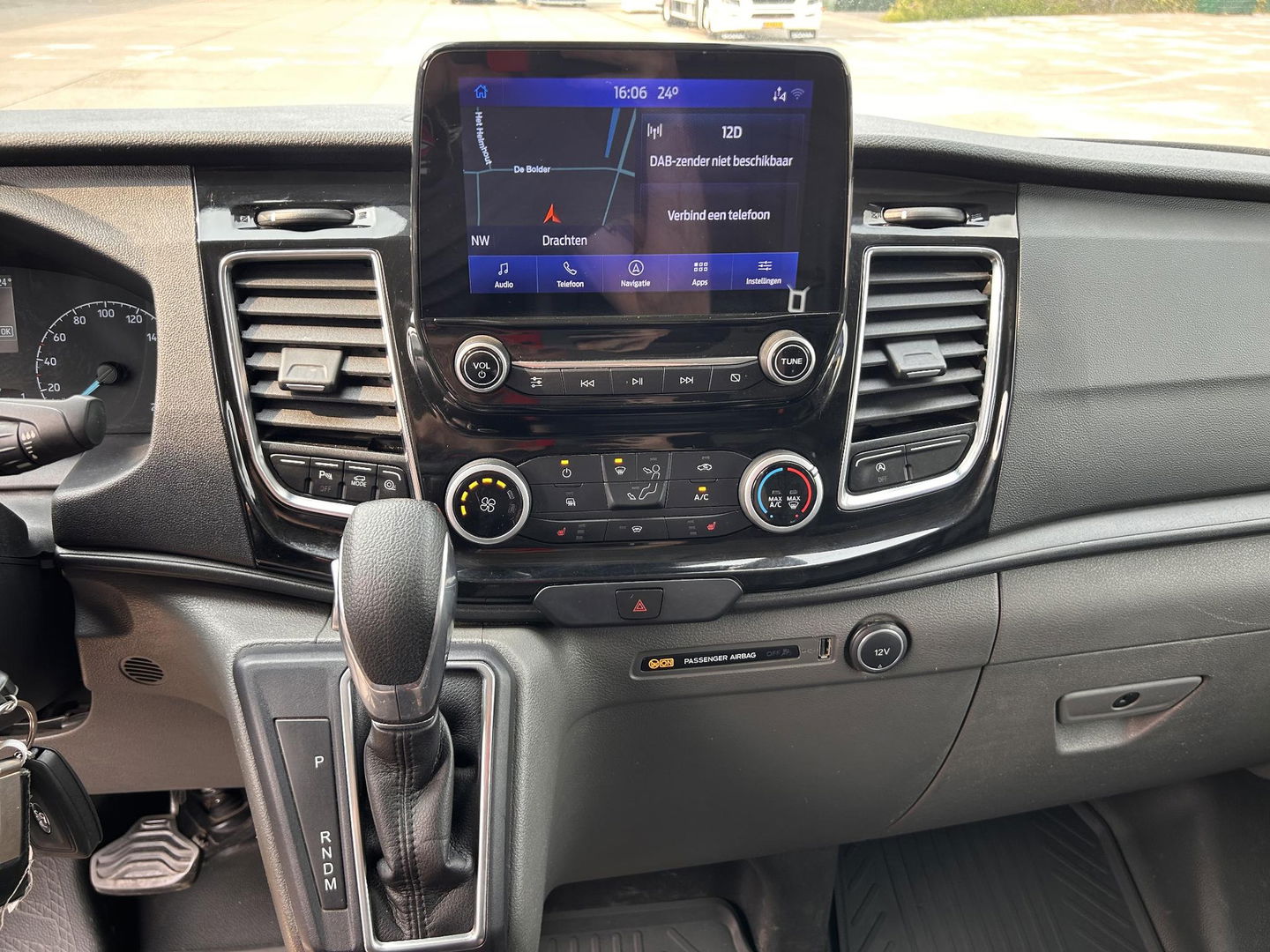 Ford Transit Custom Sport 2.0 185PK L2H1 320 | LED | STOELVERWARMING | CARPLAY | AUTOMAAT