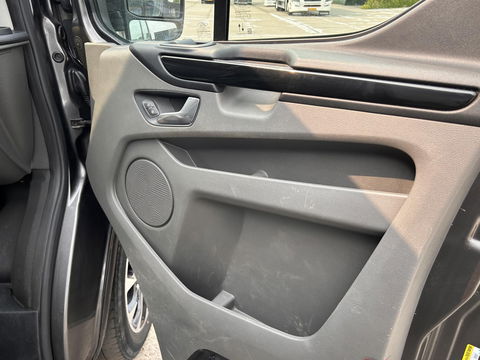 Ford Transit Custom Sport 2.0 185PK L2H1 320 | LED | STOELVERWARMING | CARPLAY | AUTOMAAT