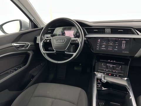 Audi e-tron 50 quattro Business edition 71 kWh [ 3-Fase-11kW ] {SOH-99%} (INCL-BTW) Aut. *HEATPUMP | FULL-LED | DIGI-COCKPIT | NAVI-FULLMAP | MEMORY-PACK |  COMFORTSEATS | KEYLESS | AUDI-SOUND | SHIFTPADDLES | DAB+ | ECC | DRIVE-SELECT | PDC | CRUISE | TOWBAR | 20