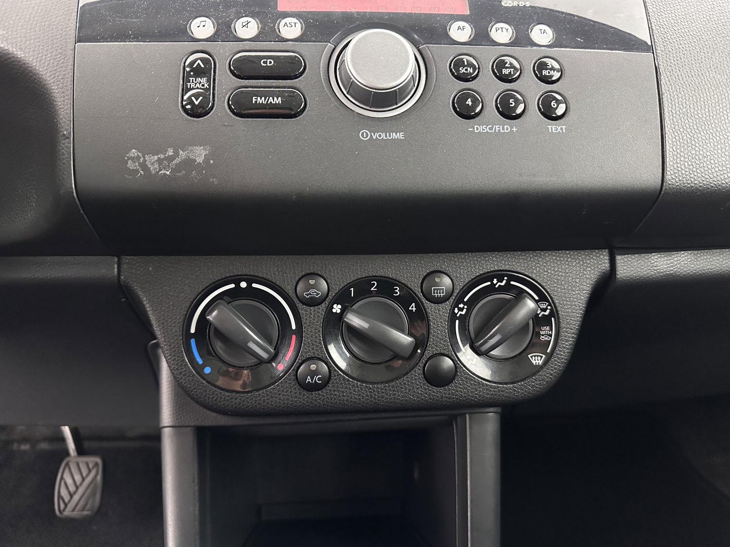 Suzuki Swift 1.3 GLS *COOLANT LEAKAGE* APK 08/26 *AIRCO | COMFORT-SEATS*