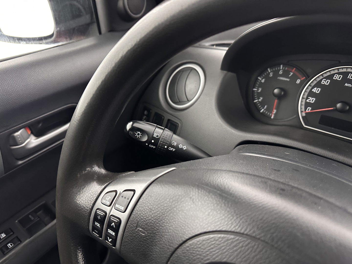 Suzuki Swift 1.3 GLS *COOLANT LEAKAGE* APK 08/26 *AIRCO | COMFORT-SEATS*