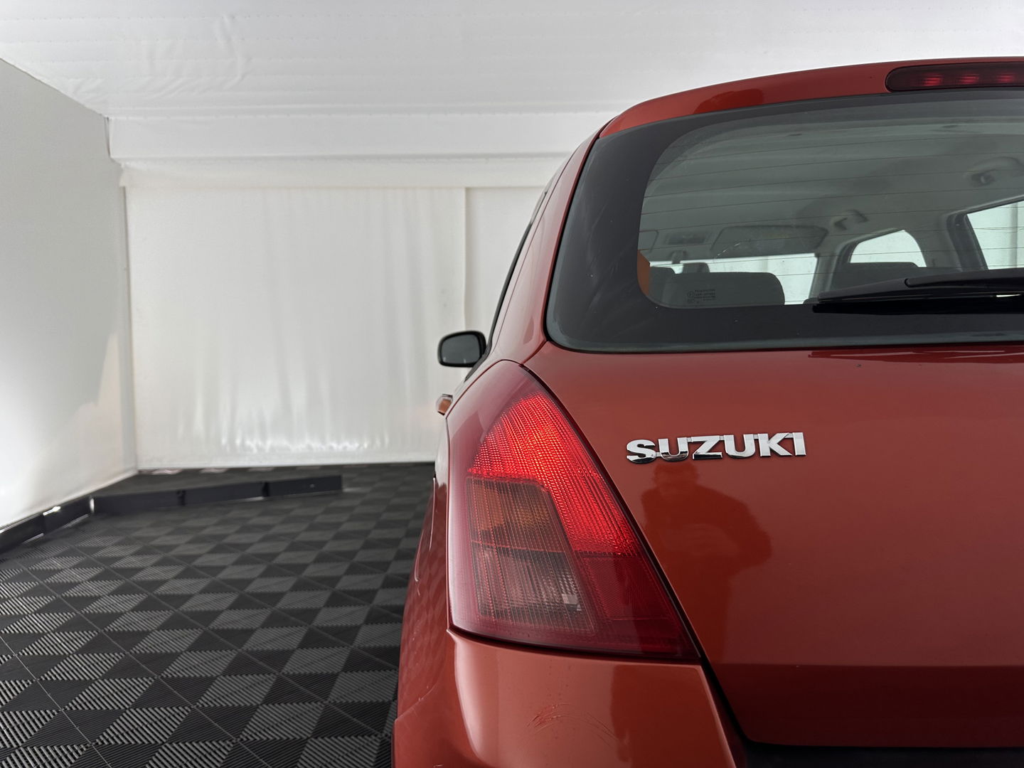 Suzuki Swift 1.3 GLS *COOLANT LEAKAGE* APK 08/26 *AIRCO | COMFORT-SEATS*
