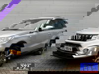 Suzuki Vitara - 1.0 Boosterjet Autom Led Carplay Cruise Camera 2019 Eerste Eigenaar Dealer Onderhouden 2019 Facelift Model