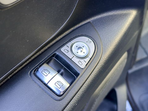 Mercedes-Benz Vito 119 CDI Extra Lang | Cruise Control | Achteruitrijcamera | Parkeersensoren | Apple Carplay | Android Auto | Stoelverwarming | LED