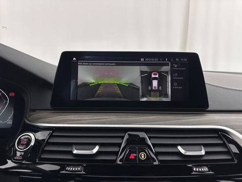 BMW 5 Serie Touring 540i xDrive M-Sportpack High Executive Aut. *PANO | LEATHER | FULL-LED | ADAPTIVE-CRUISE | DIGI-COCKPIT | MEMORY-PACK | BLINDSPOT | TOPVIEW | HARMAN/KARDON | KEYLESS | DIGI-COCKPIT | HEATED-COMFORTSEATS | AMBIENTLIGHT | HEAD-UP |