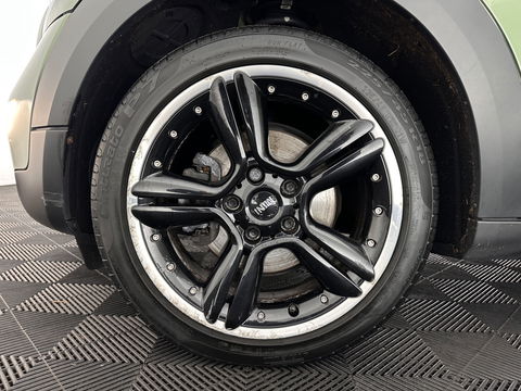 MINI Countryman 2.0 John Cooper Works-Pack SD ALL4 Pepper Aut. *XENON | HARMAN/KARDON | SPORTSEATS | NAVI-FULLMAP | SHIFTPADDLES | ECC | PDC | CRUISE | TOWBAR | 18''ALU*