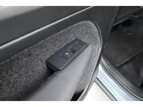 Volvo XC40 1.5 T5 Plug-in hybrid Ultimate Dark | Pano | Pilot Assist | Memory | 360cam | Stoel- Stuurverw. | Apple CarPlay | 19''