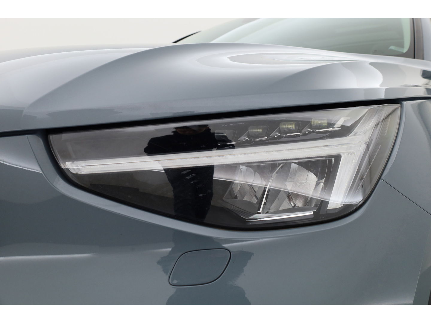 Volvo XC40 1.5 T5 Plug-in hybrid Ultimate Dark | Pano | Pilot Assist | Memory | 360cam | Stoel- Stuurverw. | Apple CarPlay | 19''