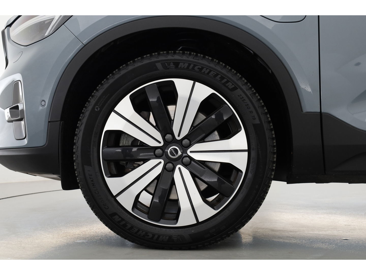 Volvo XC40 1.5 T5 Plug-in hybrid Ultimate Dark | Pano | Pilot Assist | Memory | 360cam | Stoel- Stuurverw. | Apple CarPlay | 19''