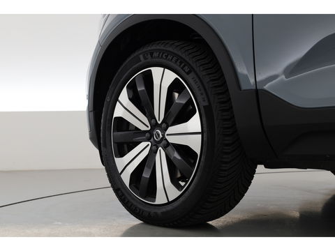 Volvo XC40 1.5 T5 Plug-in hybrid Ultimate Dark | Pano | Pilot Assist | Memory | 360cam | Stoel- Stuurverw. | Apple CarPlay | 19''