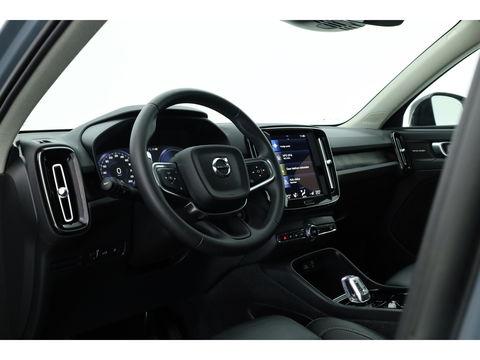 Volvo XC40 1.5 T5 Plug-in hybrid Ultimate Dark | Pano | Pilot Assist | Memory | 360cam | Stoel- Stuurverw. | Apple CarPlay | 19''
