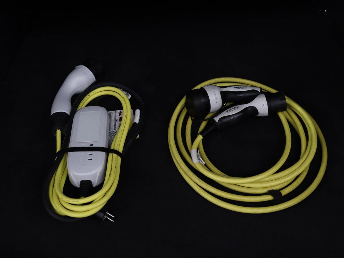 CUPRA Leon 1.4 e-Hybrid VZ Business | SOH 94% | 245pk | Trekhaak | Stuurverwarming |  Carplay | Adaptive cruise | Sfeerverlichting | Navigatie | Parkeerhulp | Keyless | PHEV | Plug In