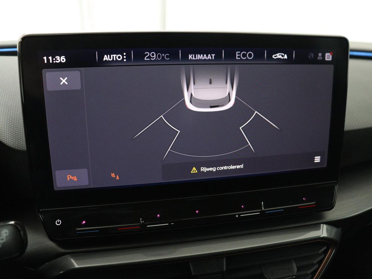 CUPRA Leon 1.4 e-Hybrid VZ Business | SOH 94% | 245pk | Trekhaak | Stuurverwarming |  Carplay | Adaptive cruise | Sfeerverlichting | Navigatie | Parkeerhulp | Keyless | PHEV | Plug In