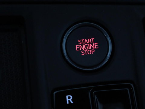 CUPRA Leon 1.4 e-Hybrid VZ Business | SOH 94% | 245pk | Trekhaak | Stuurverwarming |  Carplay | Adaptive cruise | Sfeerverlichting | Navigatie | Parkeerhulp | Keyless | PHEV | Plug In