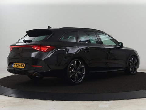 CUPRA Leon 1.4 e-Hybrid VZ Business | SOH 94% | 245pk | Trekhaak | Stuurverwarming |  Carplay | Adaptive cruise | Sfeerverlichting | Navigatie | Parkeerhulp | Keyless | PHEV | Plug In