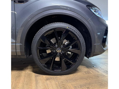 Volkswagen T-Roc 1.5 TSI R-Line PANO KEYLESS VOL'