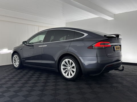 Tesla Model X 75D Base 7-Pers. [ 3-Fase-17kW ] {SOH-88%} Aut. *PANO-WINDOW | AUTOPILOT | LEATHER-FABRIC | TOPVIEW | NAVI-FULLMAP | FULL-LED | AIRSUSPENSION | DIGI-COCKPIT | KEYLESS | CAMERA | DAB+ | HEATED-COMFORTSEATS | 20''ALU*