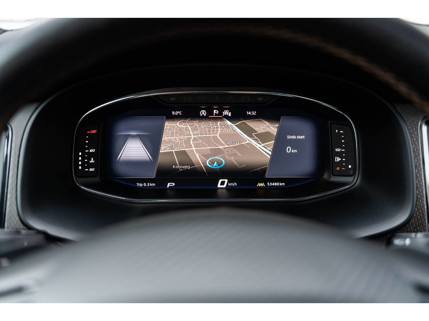 CUPRA Ateca 2.0 TSI 4DRIVE LIMITED PANO CARBON BREMBO BEATS