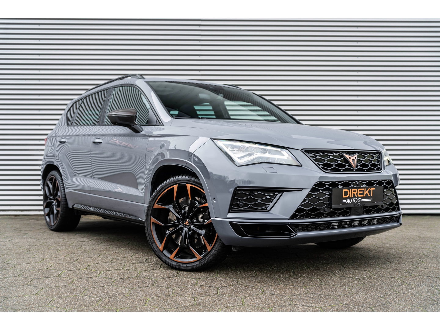 CUPRA Ateca 2.0 TSI 4DRIVE LIMITED PANO CARBON BREMBO BEATS