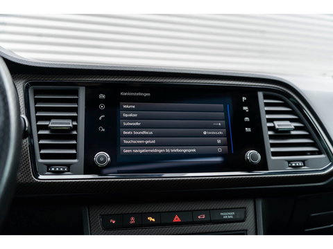 CUPRA Ateca 2.0 TSI 4DRIVE LIMITED PANO CARBON BREMBO BEATS