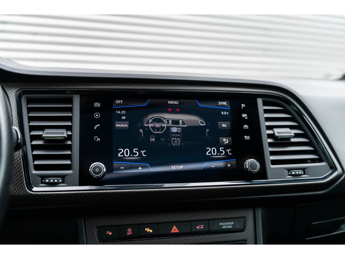 CUPRA Ateca 2.0 TSI 4DRIVE LIMITED PANO CARBON BREMBO BEATS