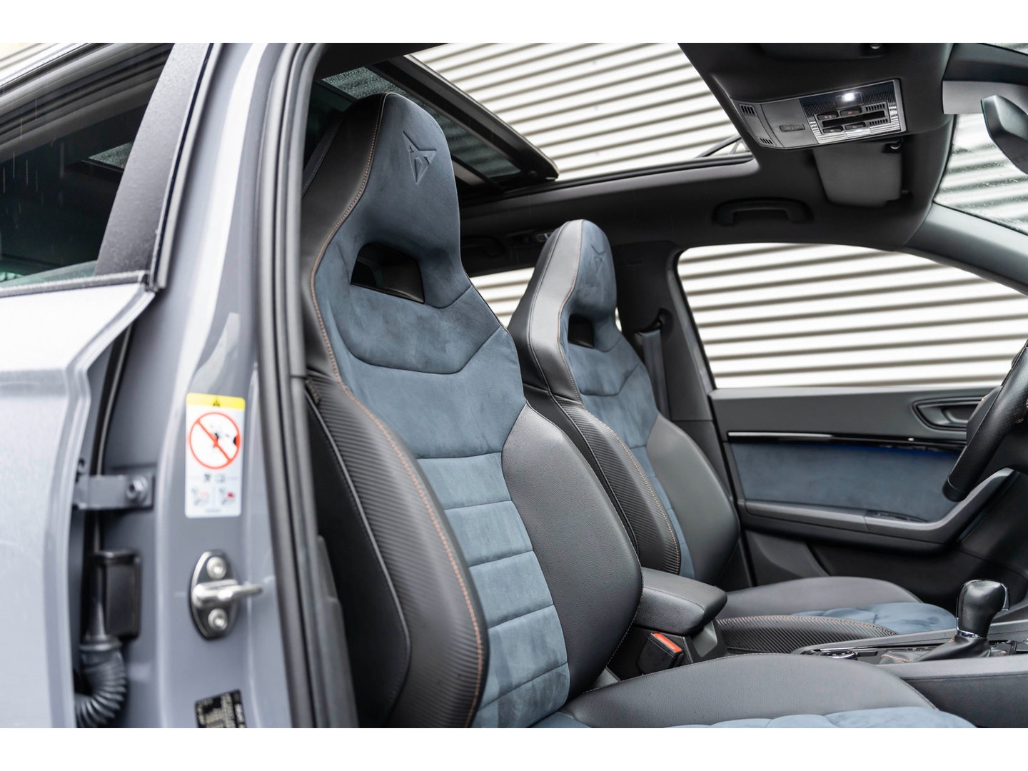 CUPRA Ateca 2.0 TSI 4DRIVE LIMITED PANO CARBON BREMBO BEATS