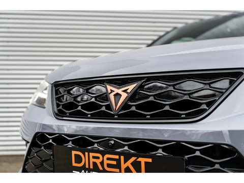 CUPRA Ateca 2.0 TSI 4DRIVE LIMITED PANO CARBON BREMBO BEATS