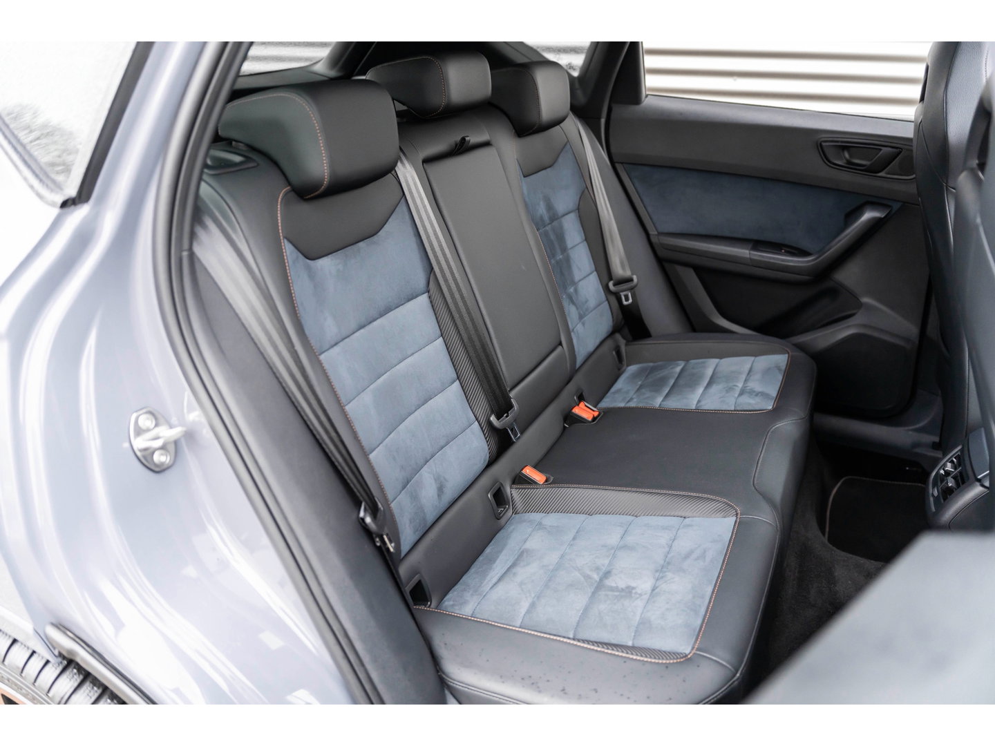 CUPRA Ateca 2.0 TSI 4DRIVE LIMITED PANO CARBON BREMBO BEATS