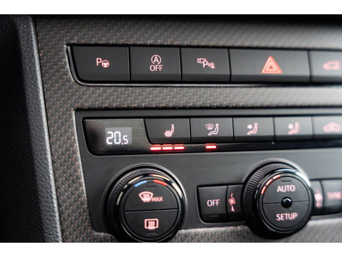 CUPRA Ateca 2.0 TSI 4DRIVE LIMITED PANO CARBON BREMBO BEATS