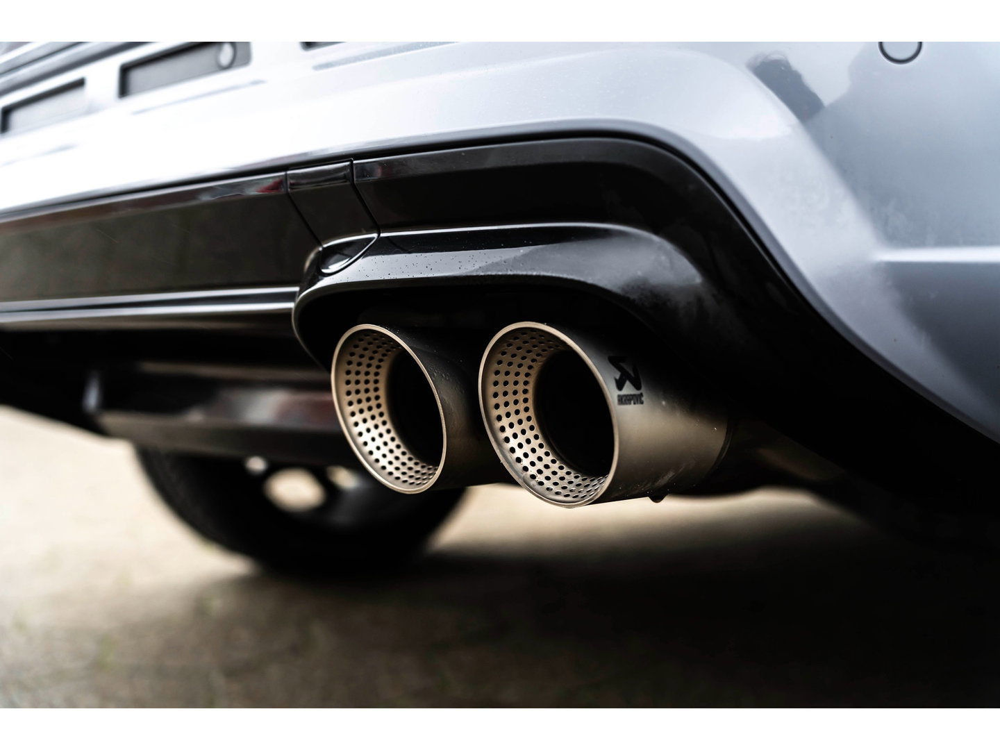 CUPRA Ateca 2.0 TSI 4DRIVE LIMITED PANO CARBON BREMBO BEATS