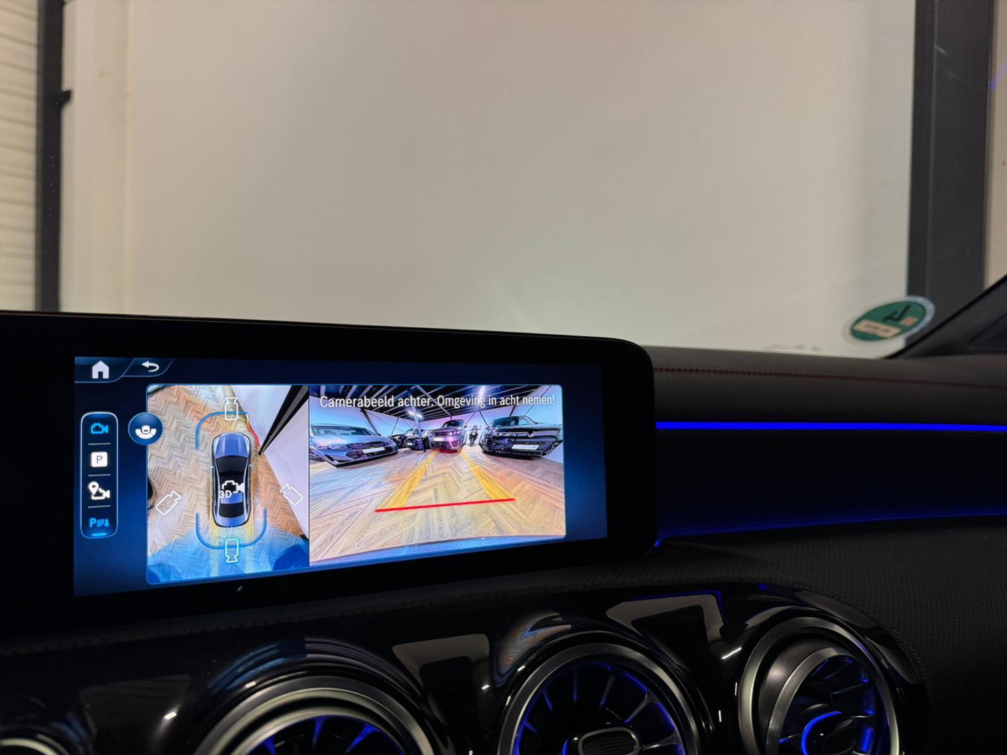 Mercedes-Benz CLA-Klasse 180 AMG PANO 360' SFEER VOL!