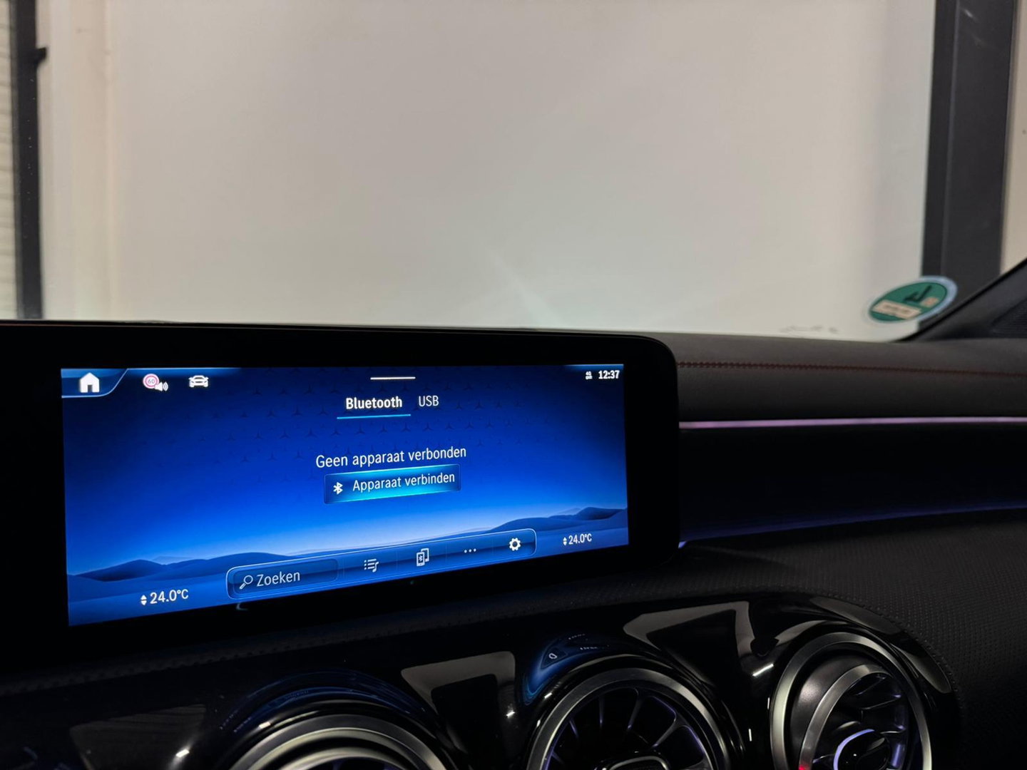 Mercedes-Benz CLA-Klasse 180 AMG PANO 360' SFEER VOL!