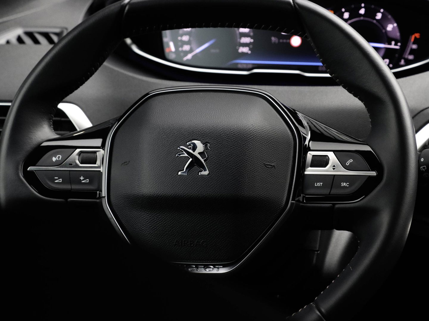 Peugeot 3008 1.2 PureTech Active Pack Business | Stoelverwarming | Navigatie via Carplay