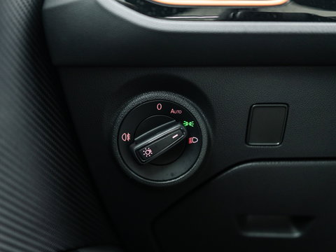 SEAT Leon ST 2.0 TSI CUPRA R 4DRIVE BLACKNESS GREY CARBON