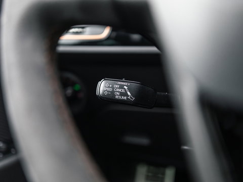 SEAT Leon ST 2.0 TSI CUPRA R 4DRIVE BLACKNESS GREY CARBON