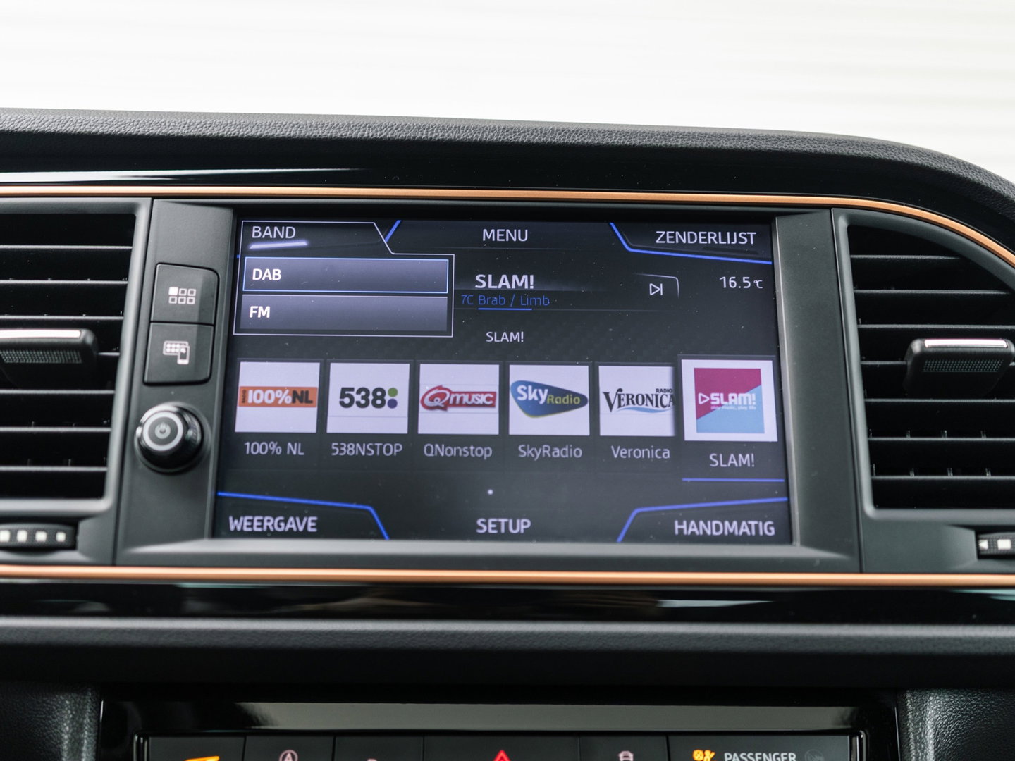 SEAT Leon ST 2.0 TSI CUPRA R 4DRIVE BLACKNESS GREY CARBON