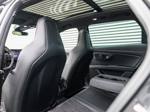 SEAT Leon ST 2.0 TSI CUPRA R 4DRIVE BLACKNESS GREY CARBON