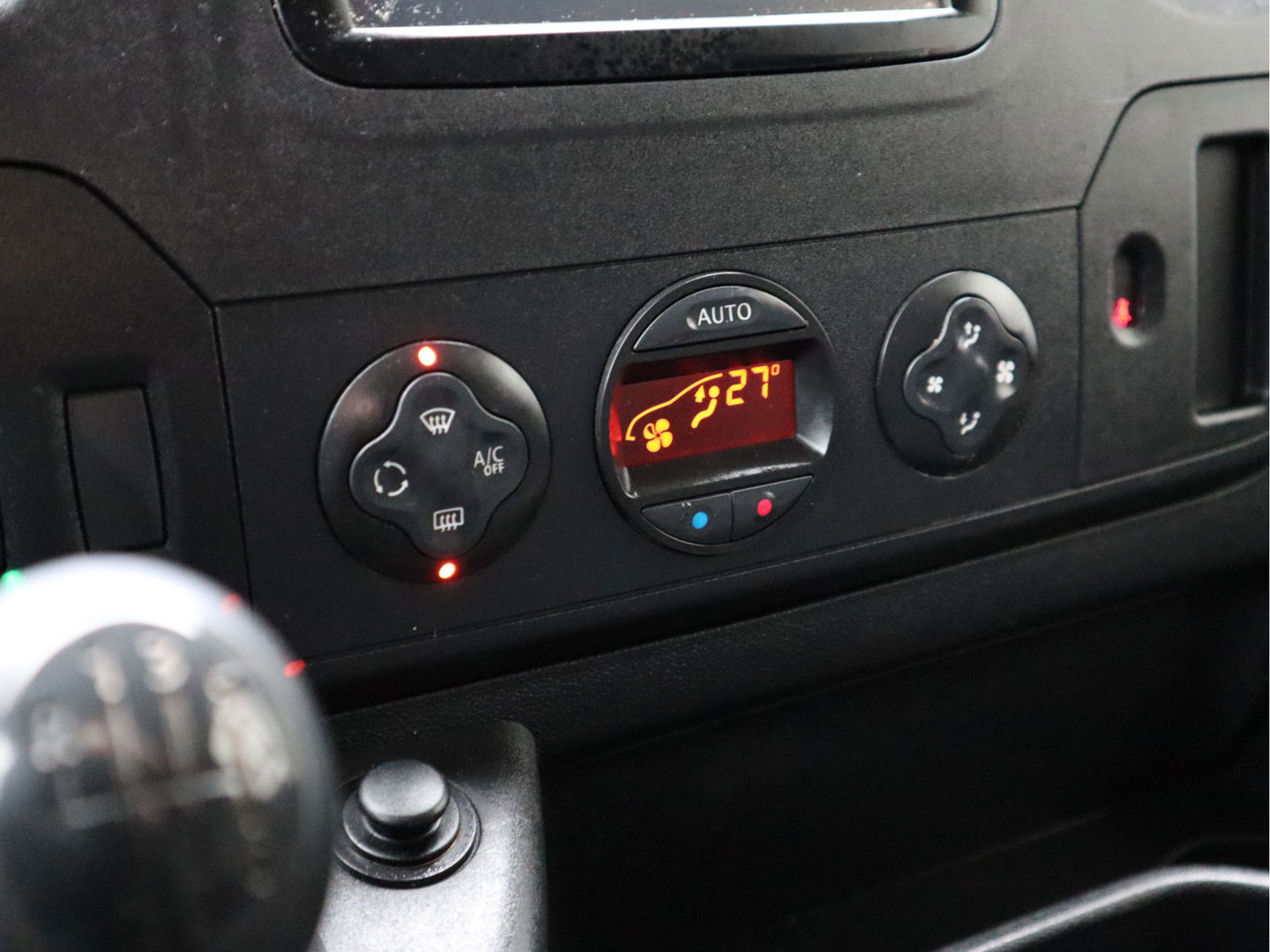 Opel Movano 2.3 CDTI 131pk Euro 6 L3H2 Maxi - 1ste Eigenaar - Trekhaak - Clima - Camera