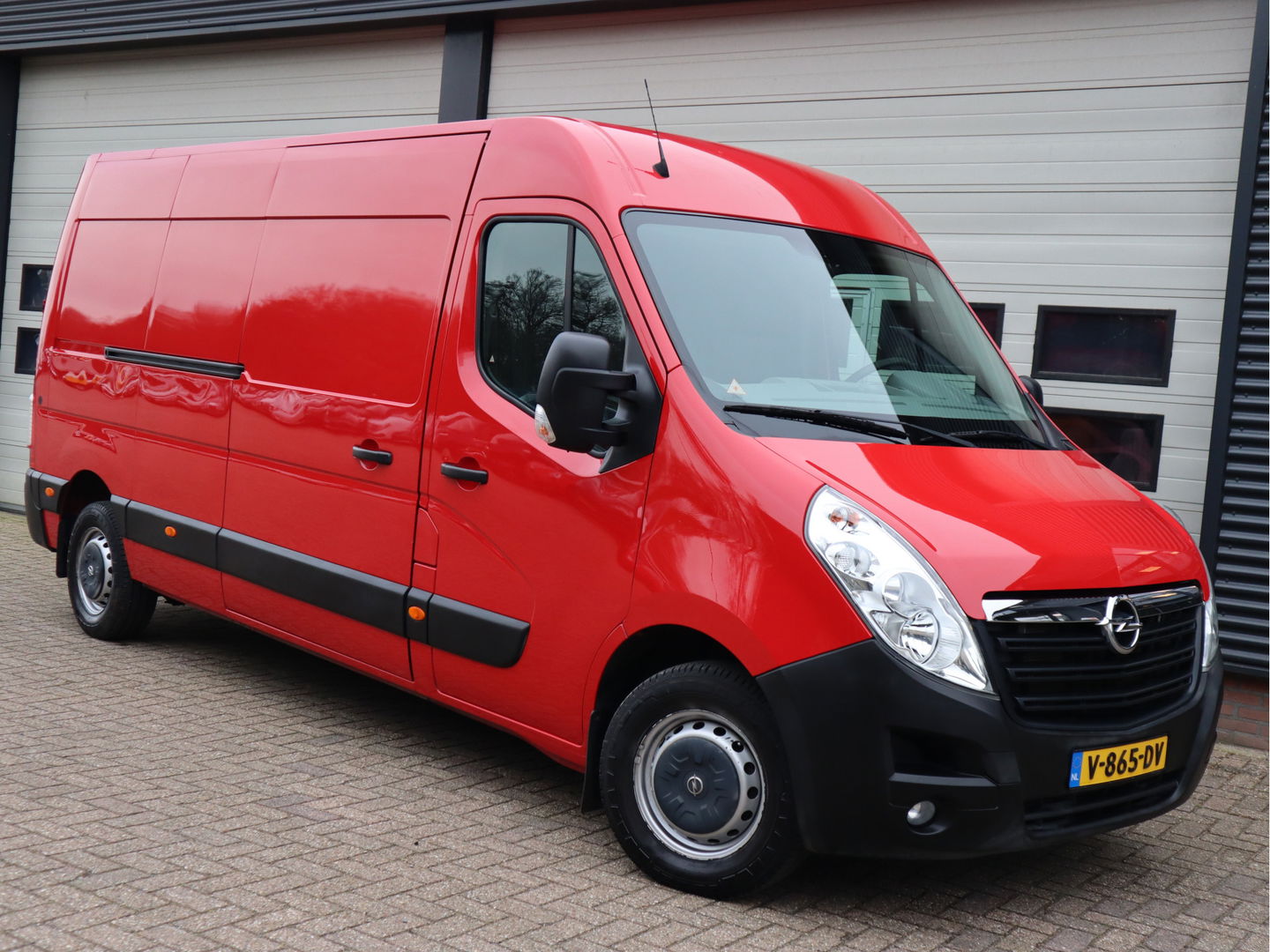 Opel Movano 2.3 CDTI 131pk Euro 6 L3H2 Maxi - 1ste Eigenaar - Trekhaak - Clima - Camera